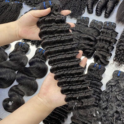 Rooi menselijk haar diepgolf maagdelijk Braziliaans haarbundels