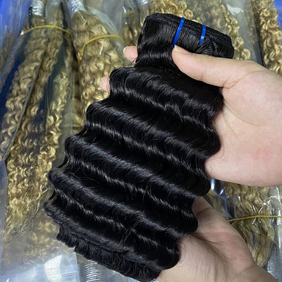 Rooi menselijk haar diepgolf maagdelijk Braziliaans haarbundels